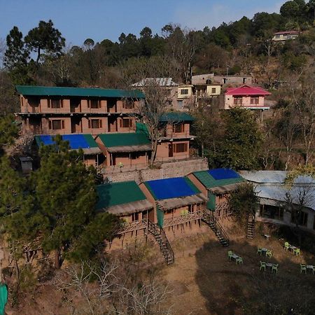 The Mud House Resort Касаулі Екстер'єр фото